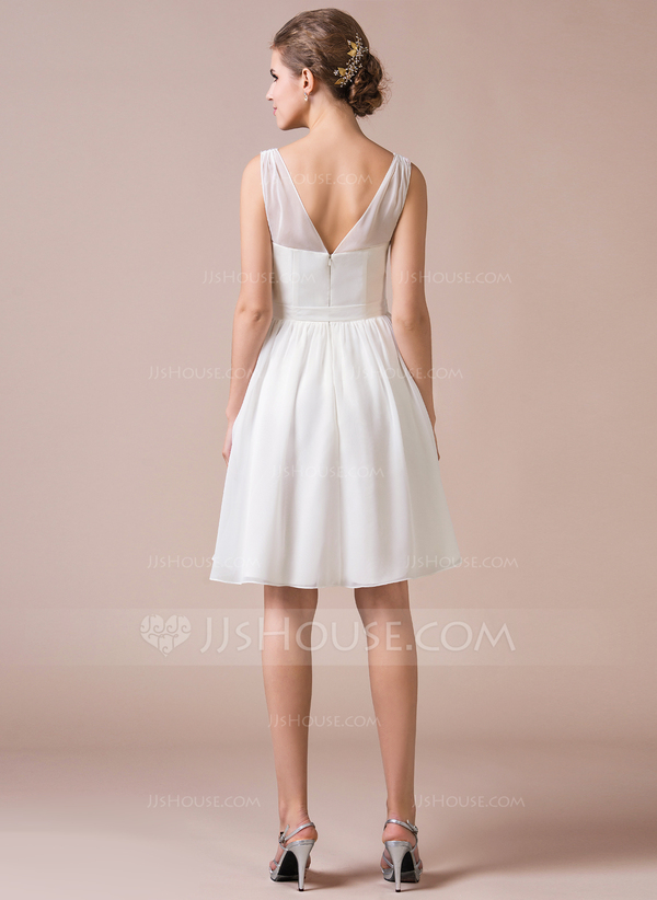 A-Line/Princess V-neck Knee-Length Chiffon Bridesmaid Dress With Bow(s ...