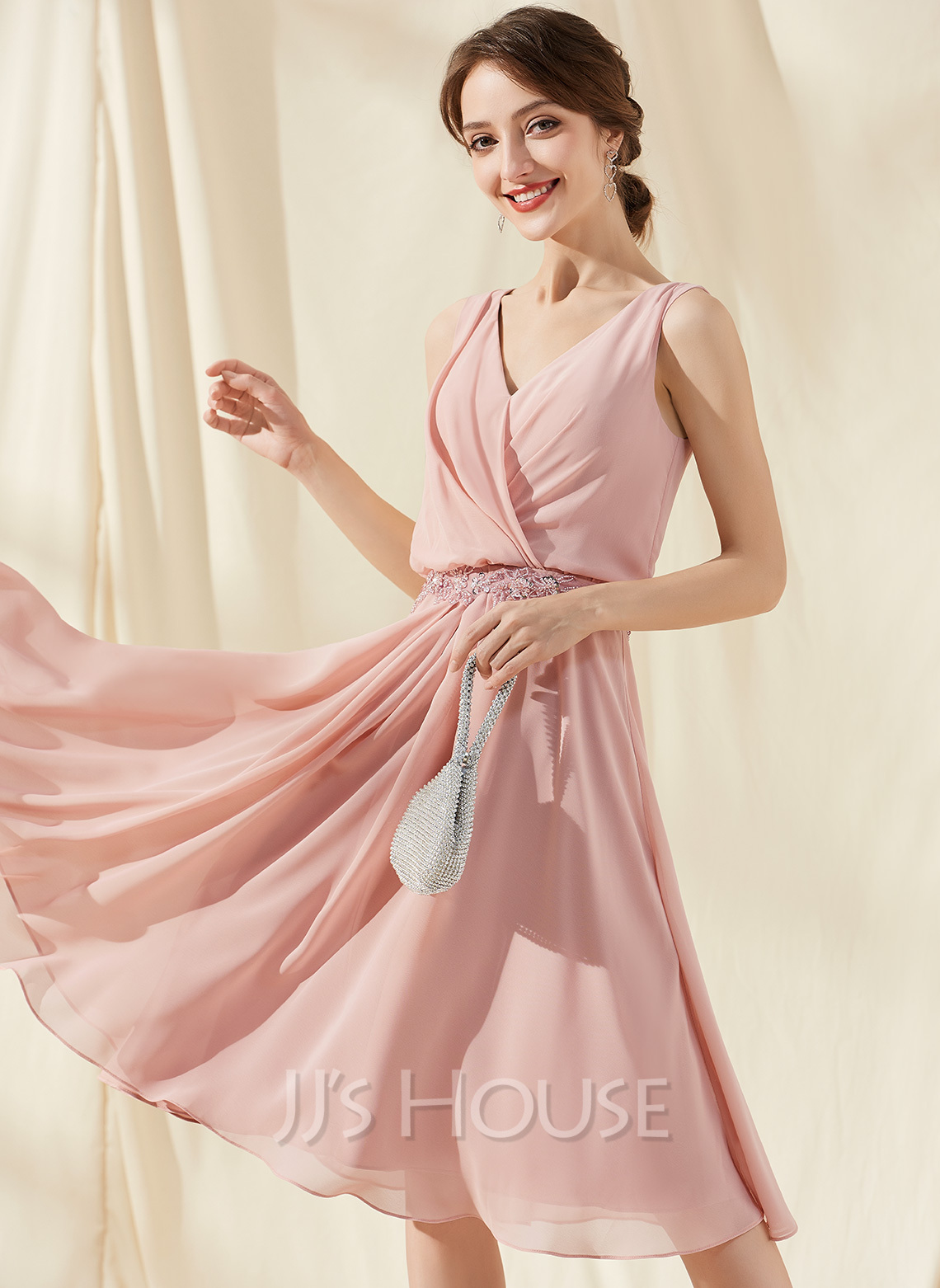 A-Line V-neck Knee-Length Chiffon Cocktail Dress With Ruffle Beading ...