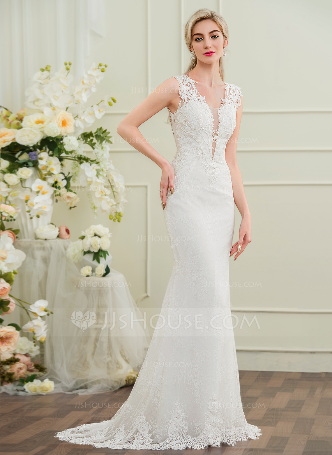 Mermaid V-neck Lace Wedding Dress With Sweep Train WD691
