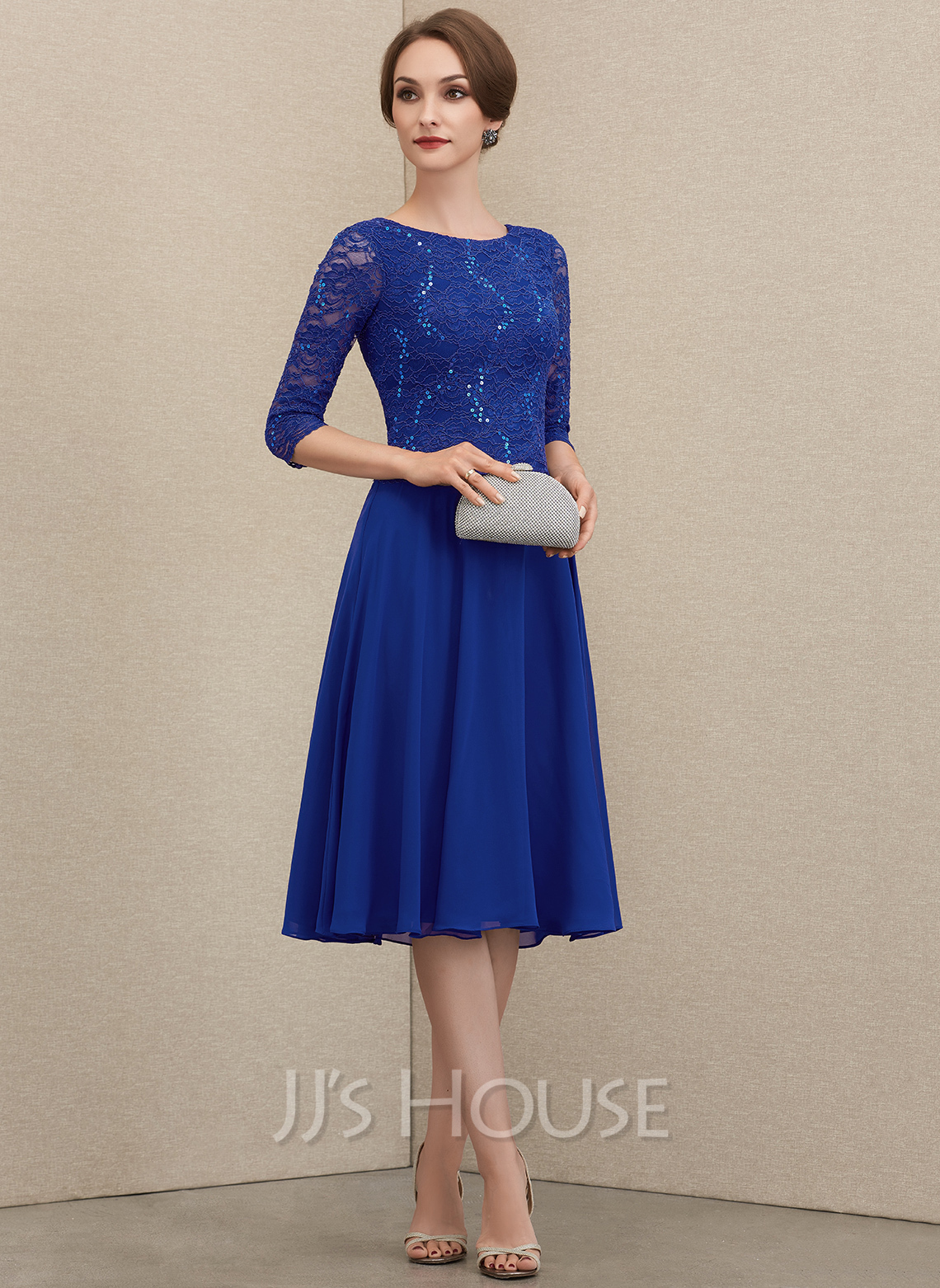 A-Line Scoop Neck Knee-Length Chiffon Lace Cocktail Dress With Sequins ...