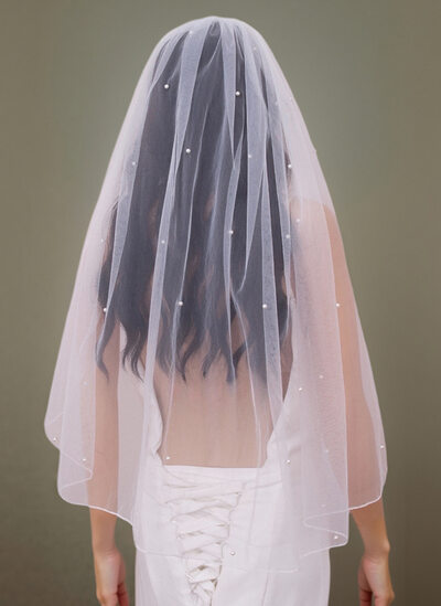 Pearl Pencil Edge Single Tier Tulle Bridal Fingertip Length Wedding Veils 