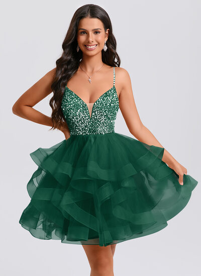 Vestido con escote en v tirantes finos lentejuelas de tul